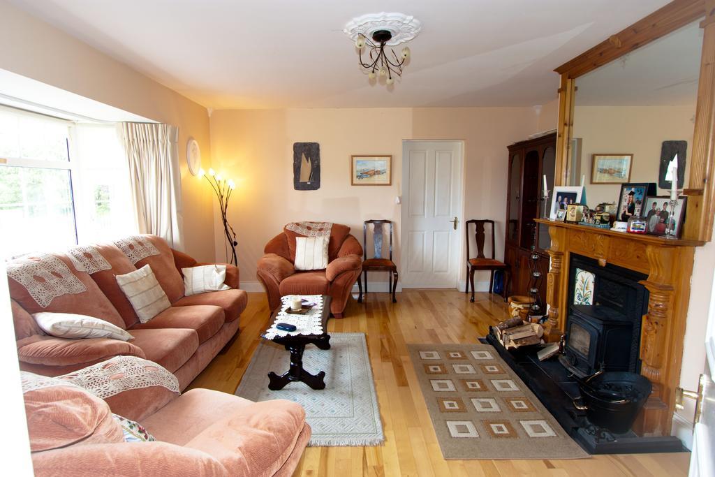 Strand'S End House Rooms Only, No Breakfast Served Cahersiveen Exterior foto
