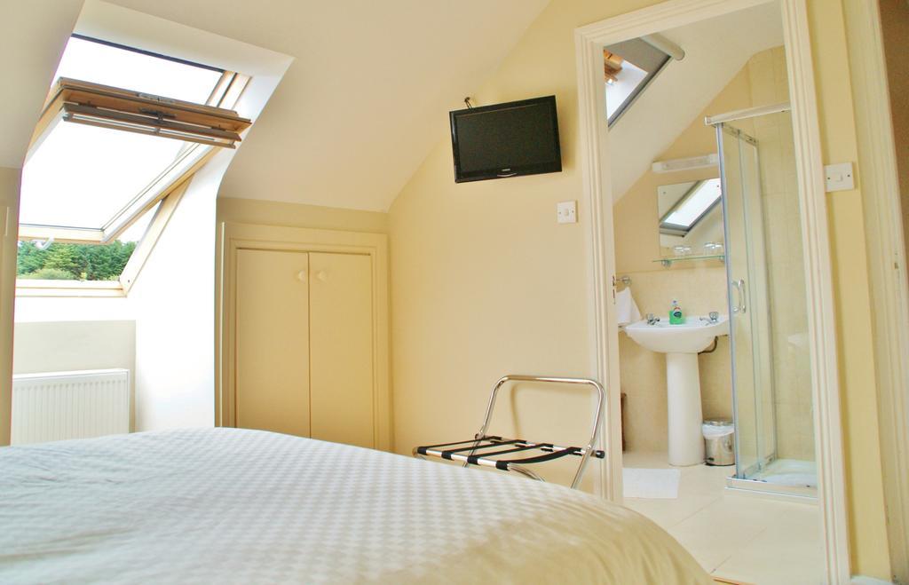 Strand'S End House Rooms Only, No Breakfast Served Cahersiveen Exterior foto