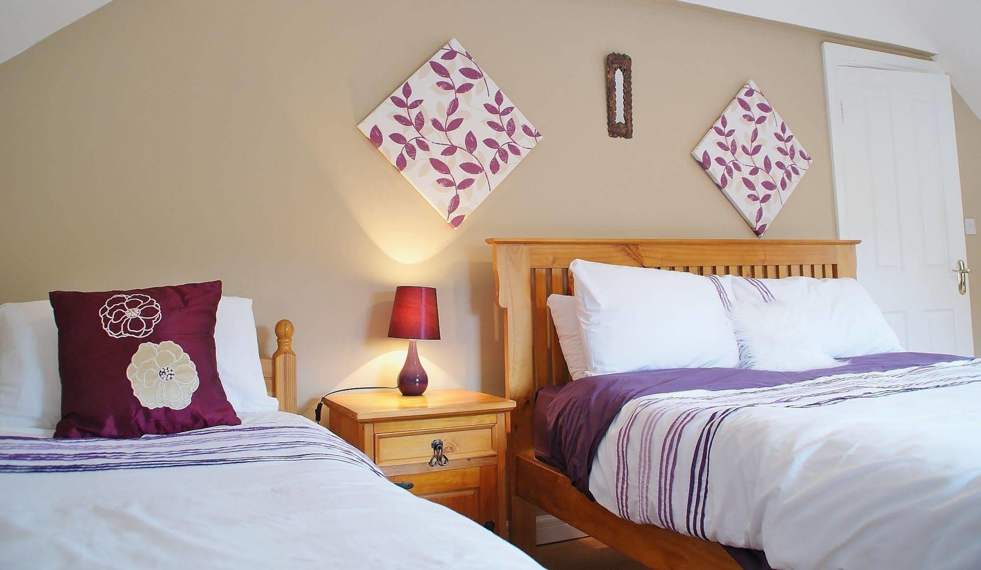 Strand'S End House Rooms Only, No Breakfast Served Cahersiveen Exterior foto